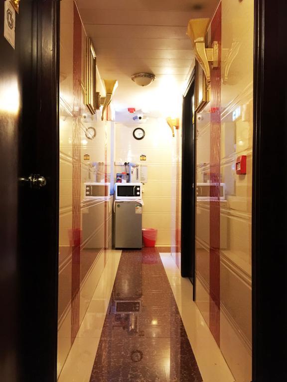 Germany Hostel Block D Гонконг Екстер'єр фото